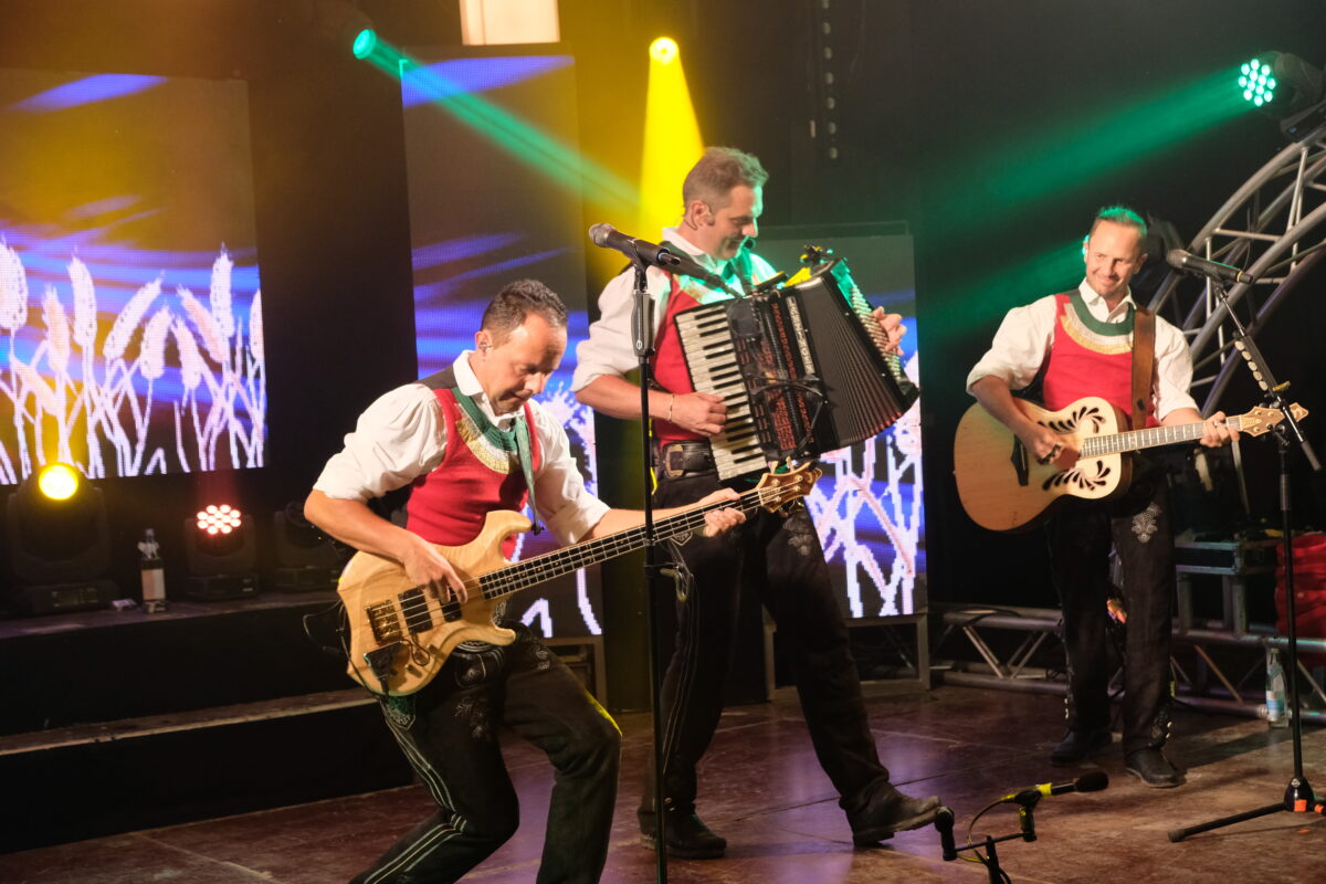 Vorbach feiert mit „Jungen Zillertalern“ ein Musikfest