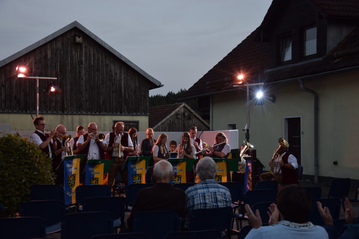 Musikalische Sommerabende begeistern in Waldthurn