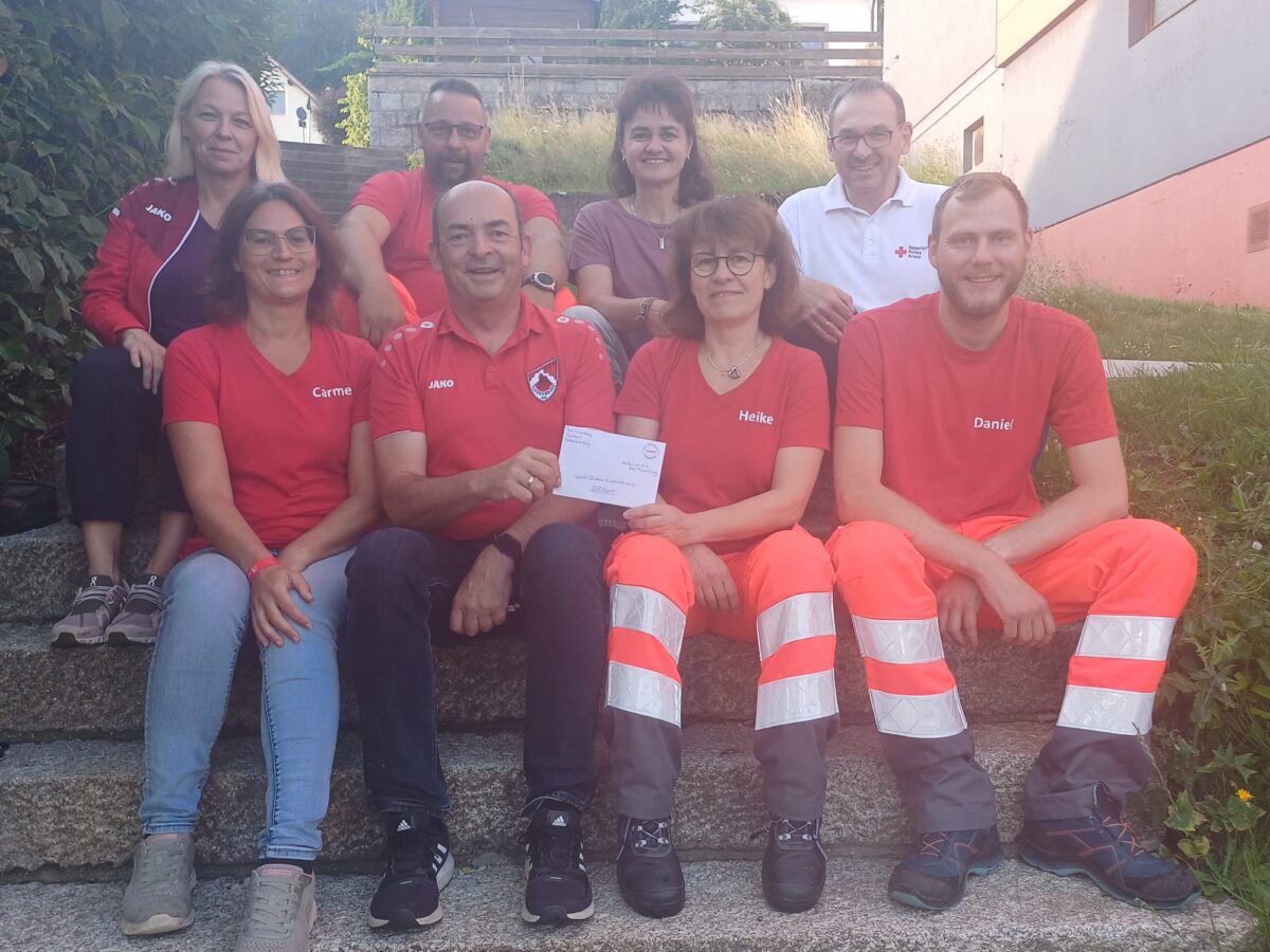 TSV Flossenbürg spendet 500 Euro für Einsatzfahrzeug