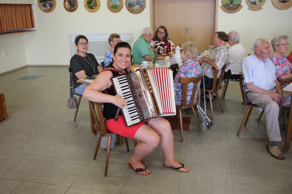 Sommerfest in Preißach vereint Musik und Humor
