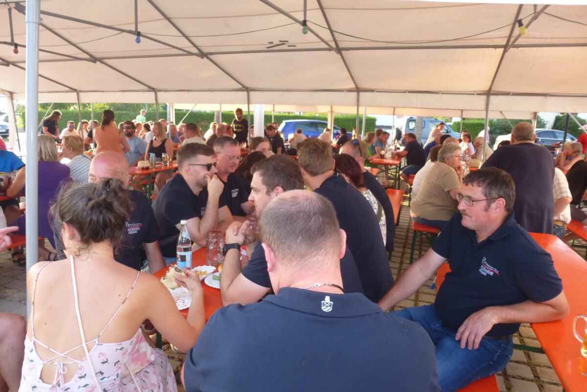 Gelungenes Sommerfest der Feuerwehr ohne Musik