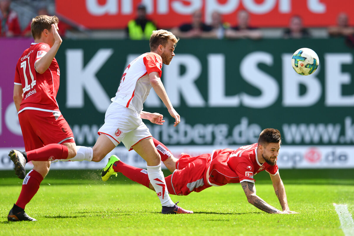 Jahn in Liga 2: Gelingt der Neustart gegen Kaiserslauterns Rote Teufel?