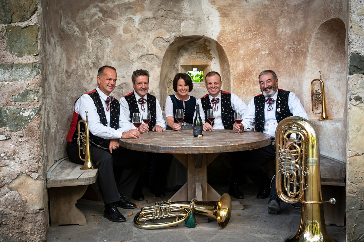 Kastelruther Männerquartett begeistert mit Konzert in Neustadt/WN