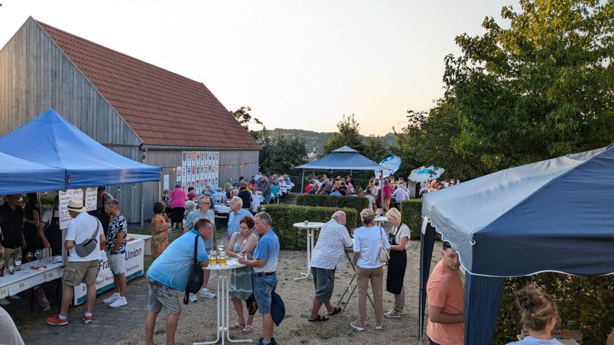 CSU Neustadt feiert erfolgreiches Weinfest