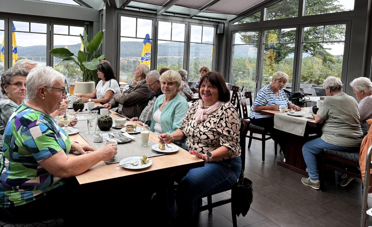 Senioren aus Rothenstadt erkunden den Bayerischen Wald