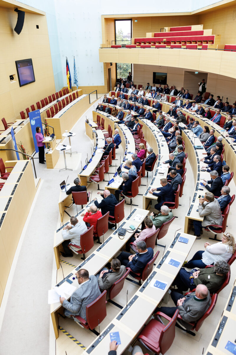 Ehrenamtliche Bürgermeister fordern mehr Unterstützung im Landtag