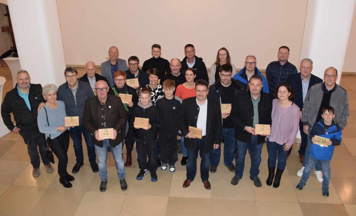 18 neue „Grüne Hausnummern“ im Amberg-Sulzbacher Landkreis