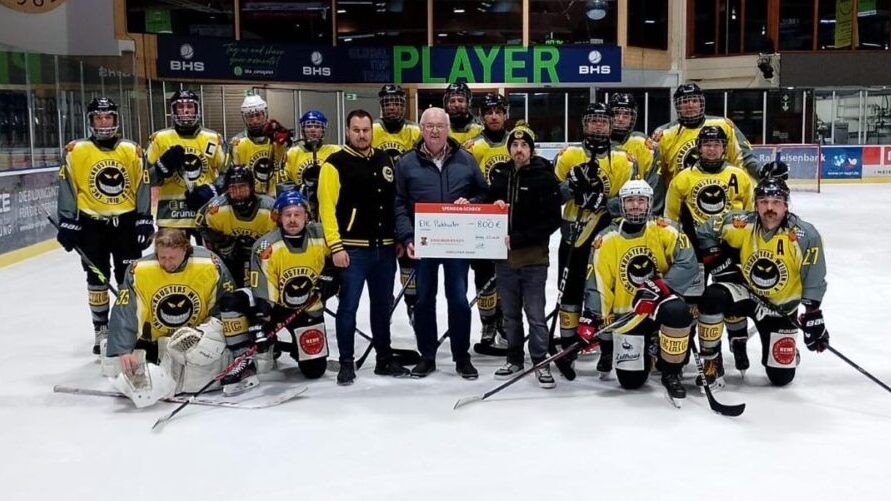 EHC Puckbusters Weiden sammelt für Kinderkrebshilfe