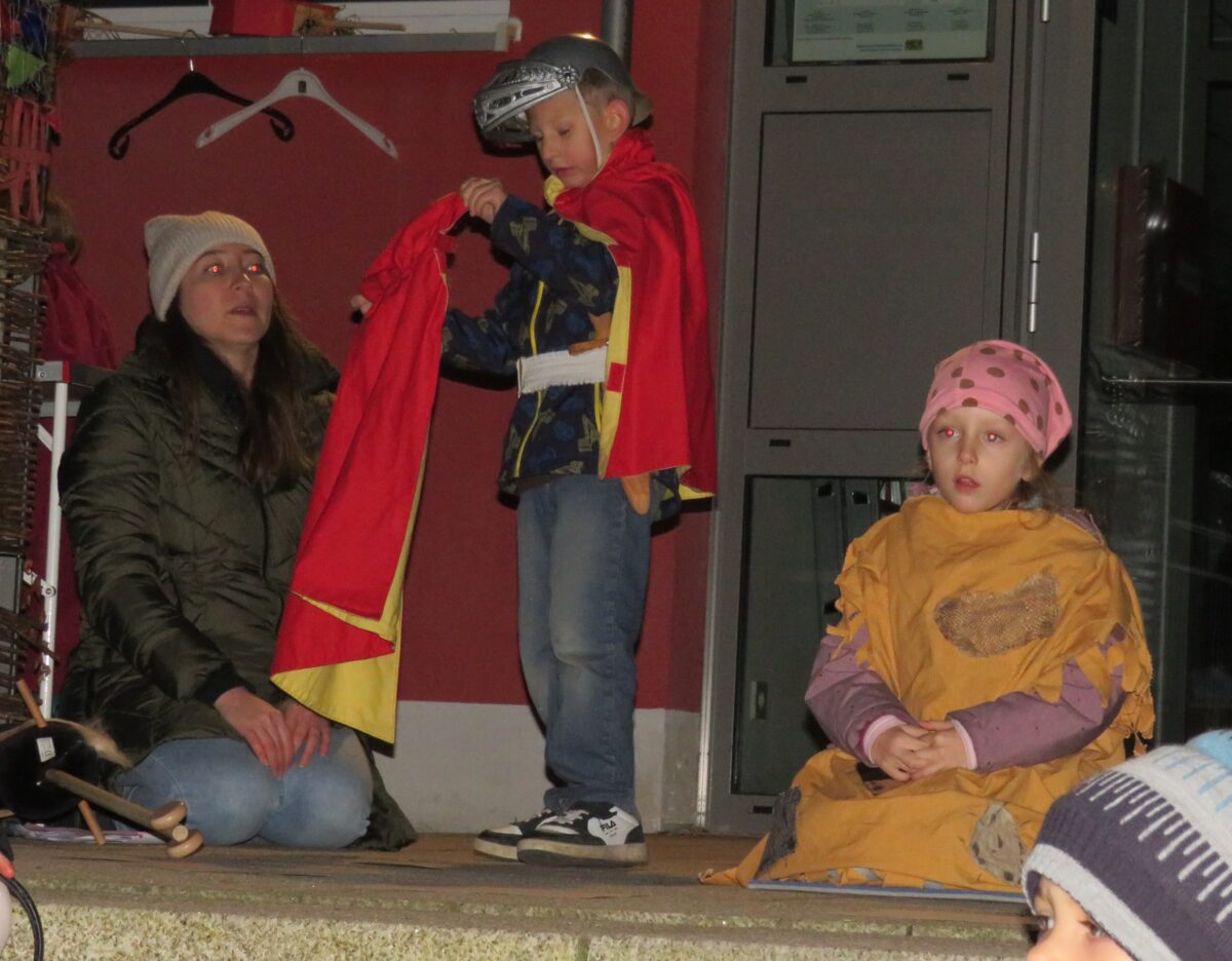 Regenbogenland feiert Sankt Martin