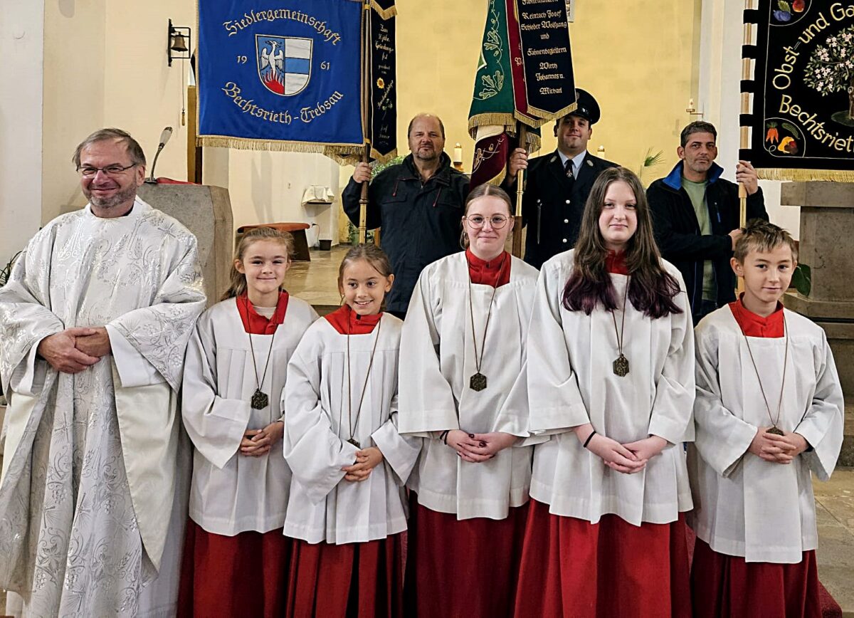 Bechtsrieth feiert 75 Jahre St. Josefkirche