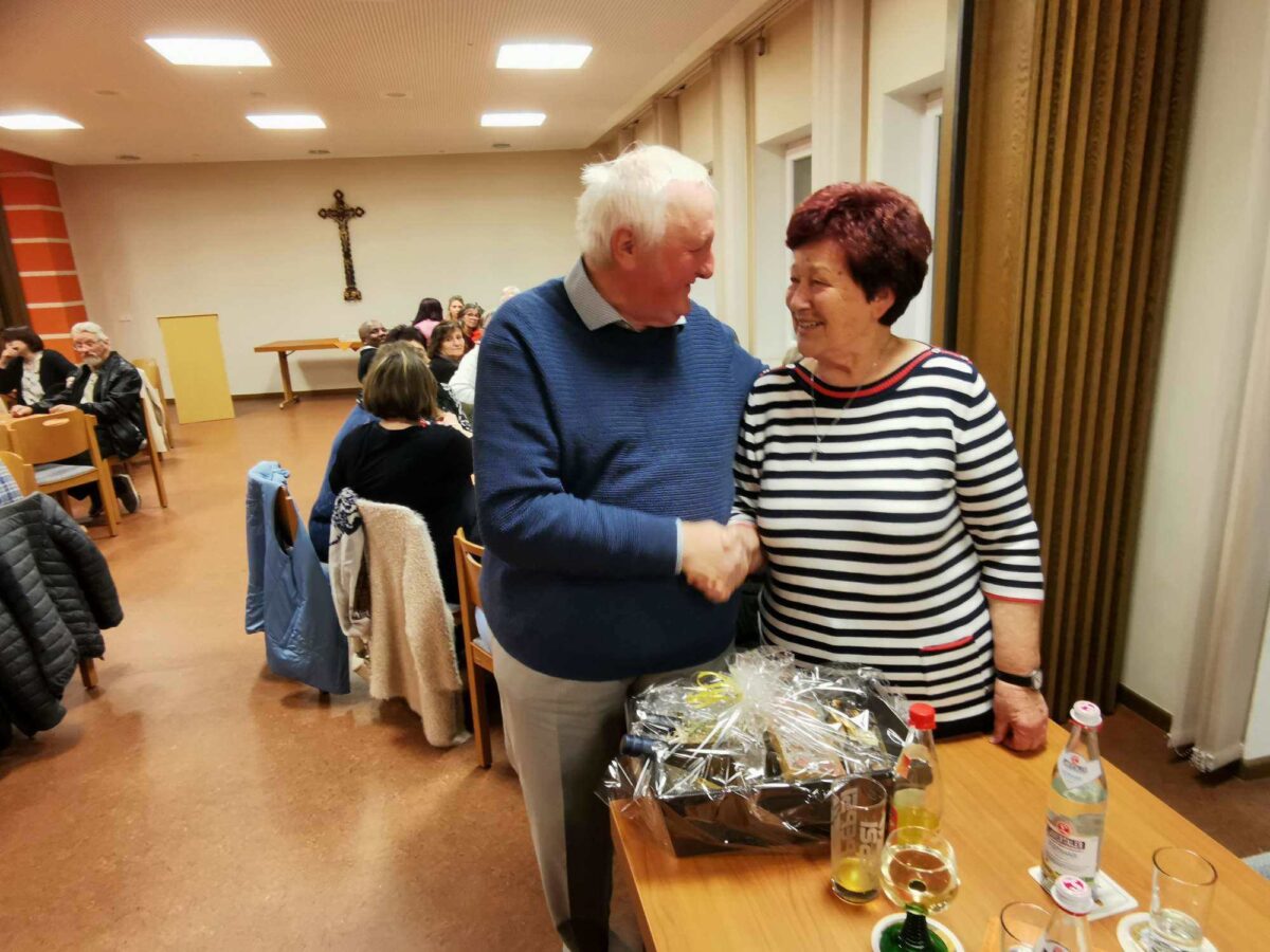 Ehrung für langjähriges Engagement in der Pfarrei Eslarn