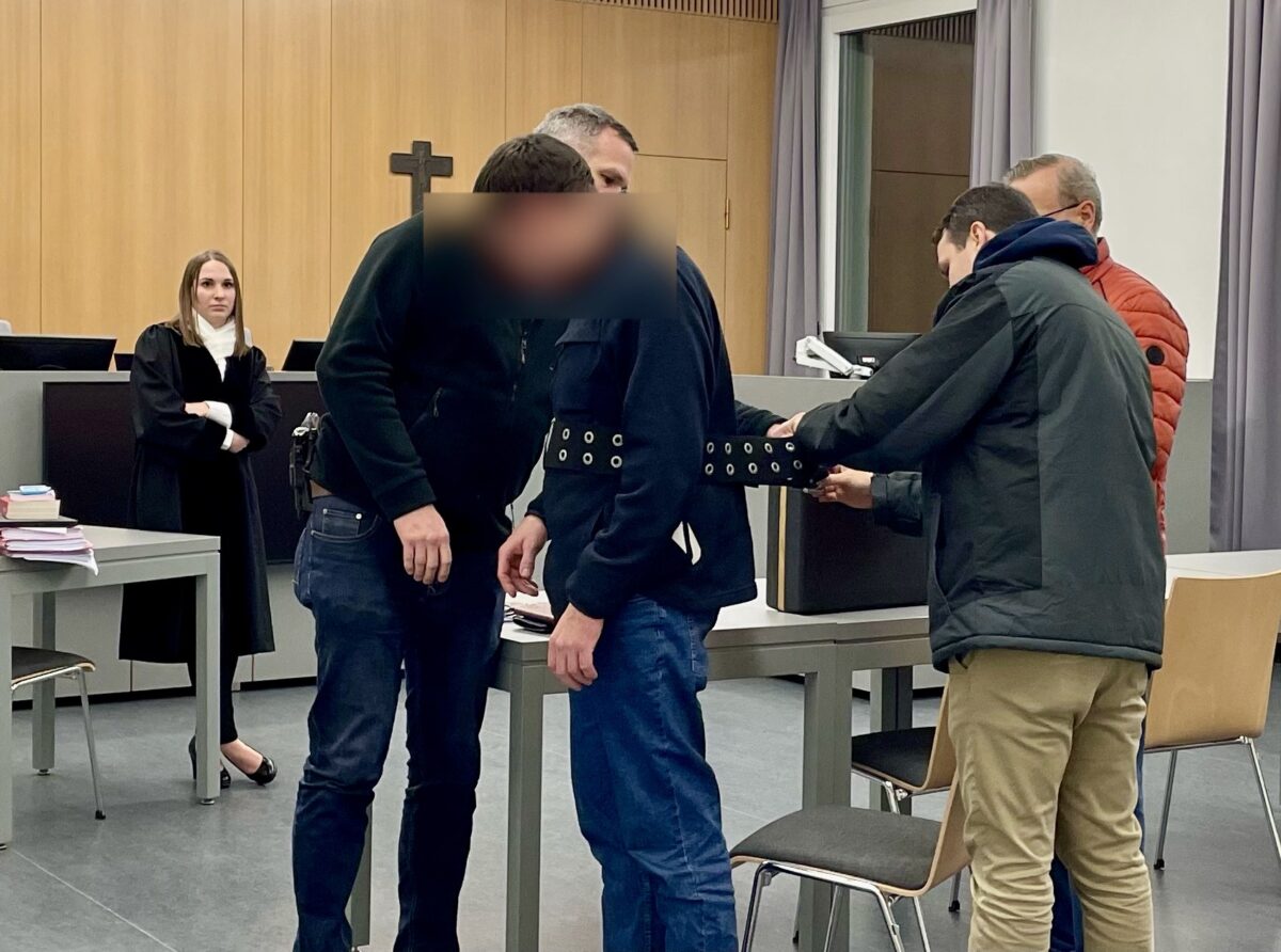 Gericht schickt WTW-Spanner hinter Gitter –  Auch Nachbarinnen heimlich gefilmt