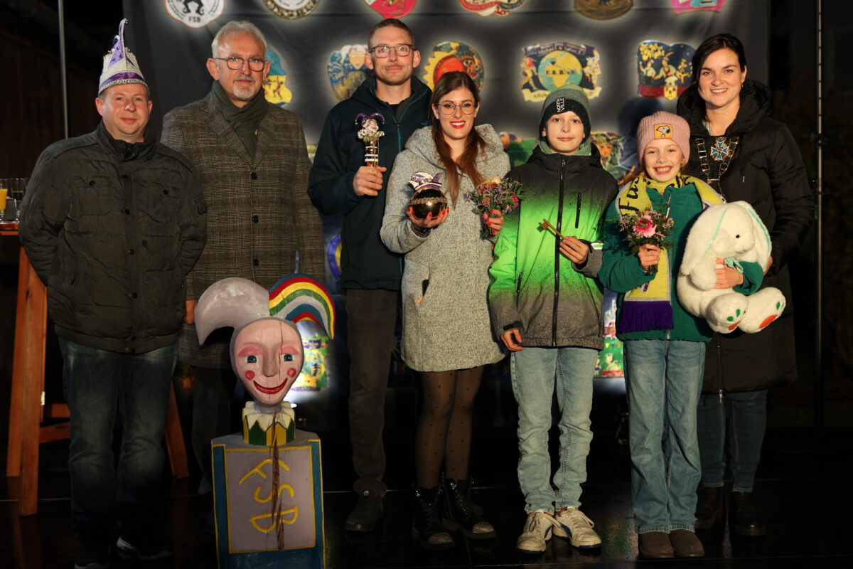 Faschingsverein Stammtisch Botzersreuth startet mit Proklamation in die Jubiläumssaison