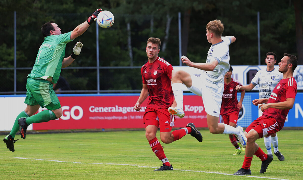 Bezirksliga Nord: SV Etzenricht vor letztem Ausflug zur SpVgg Pfreimd