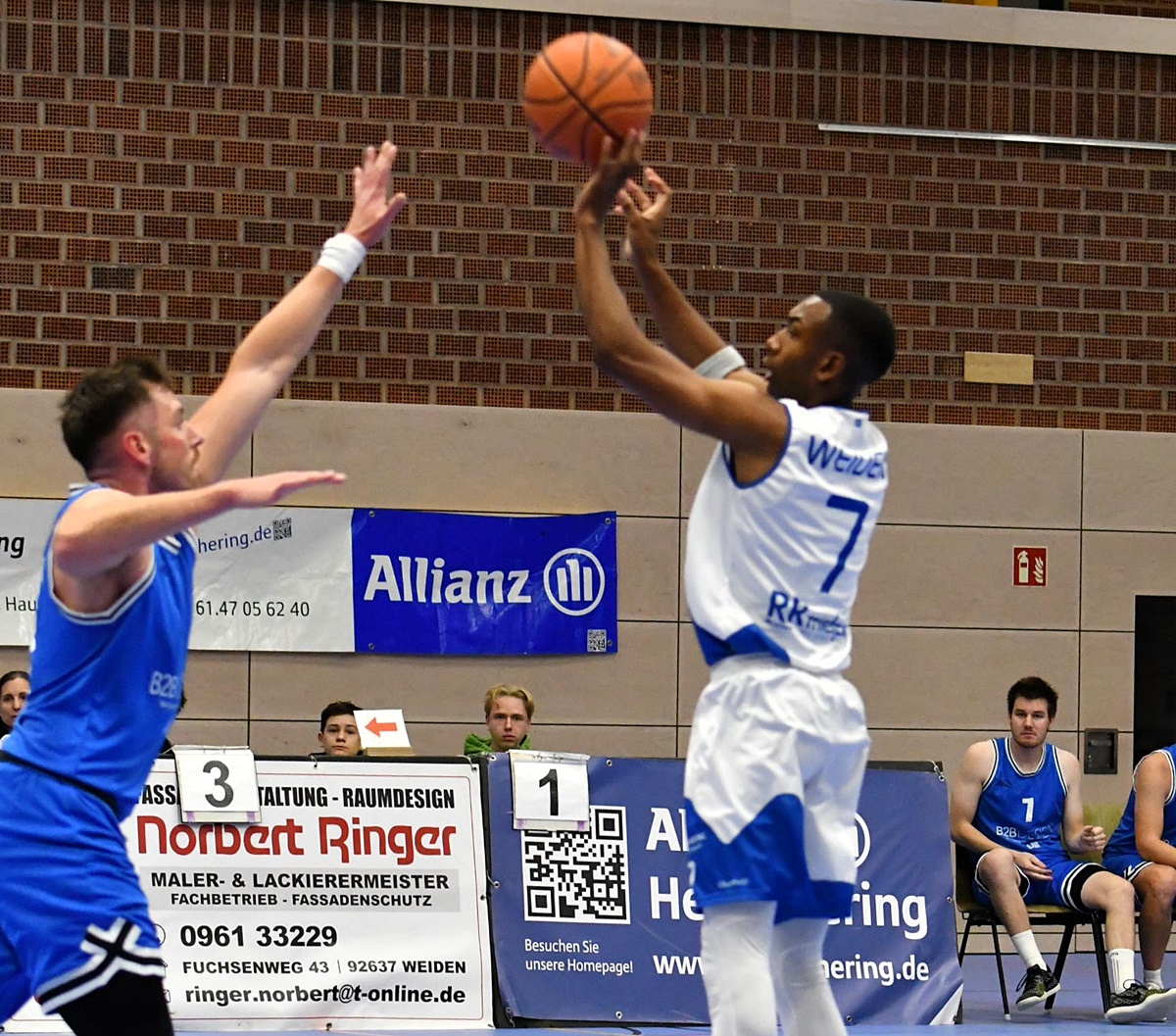 Basketball Bayernliga: Weiden SEC Baskets legen gegen SV Oberdürrbach zweiten Sieg nach