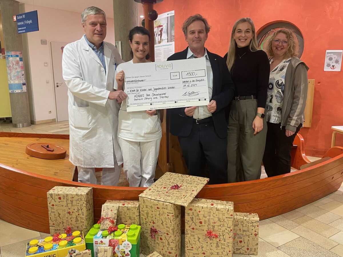 Adiuvis spendet 2.000 Euro an Kinderklinik Weiden