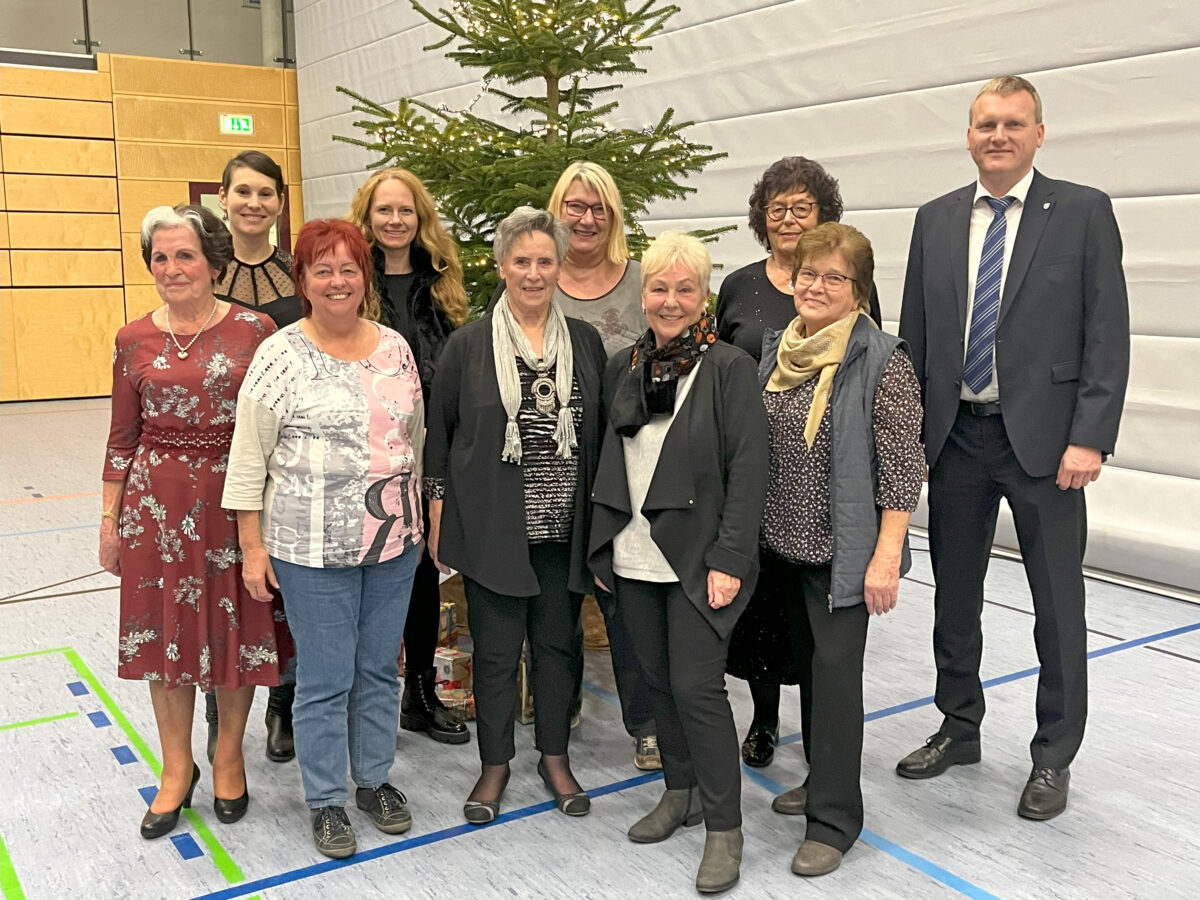 Festliche Seniorenweihnachtsfeier in Maxhütte-Haidhof