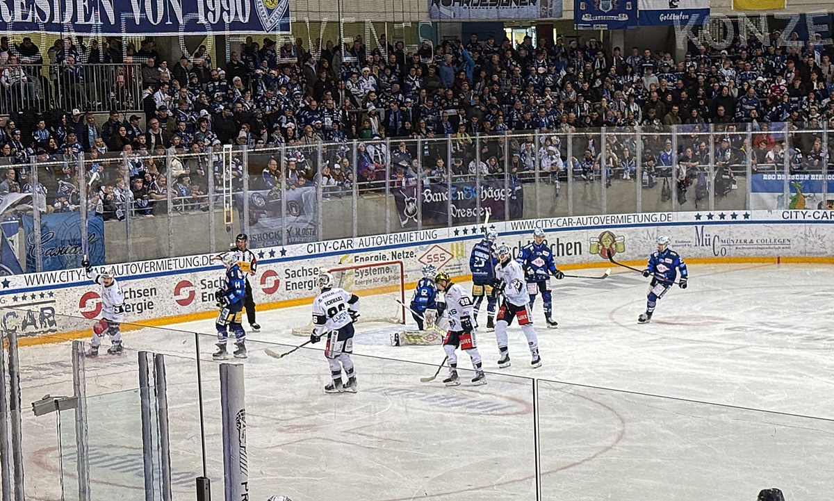 Die Blue Devils Weiden sind das bessere Team und verlieren beim Spitzenreiter