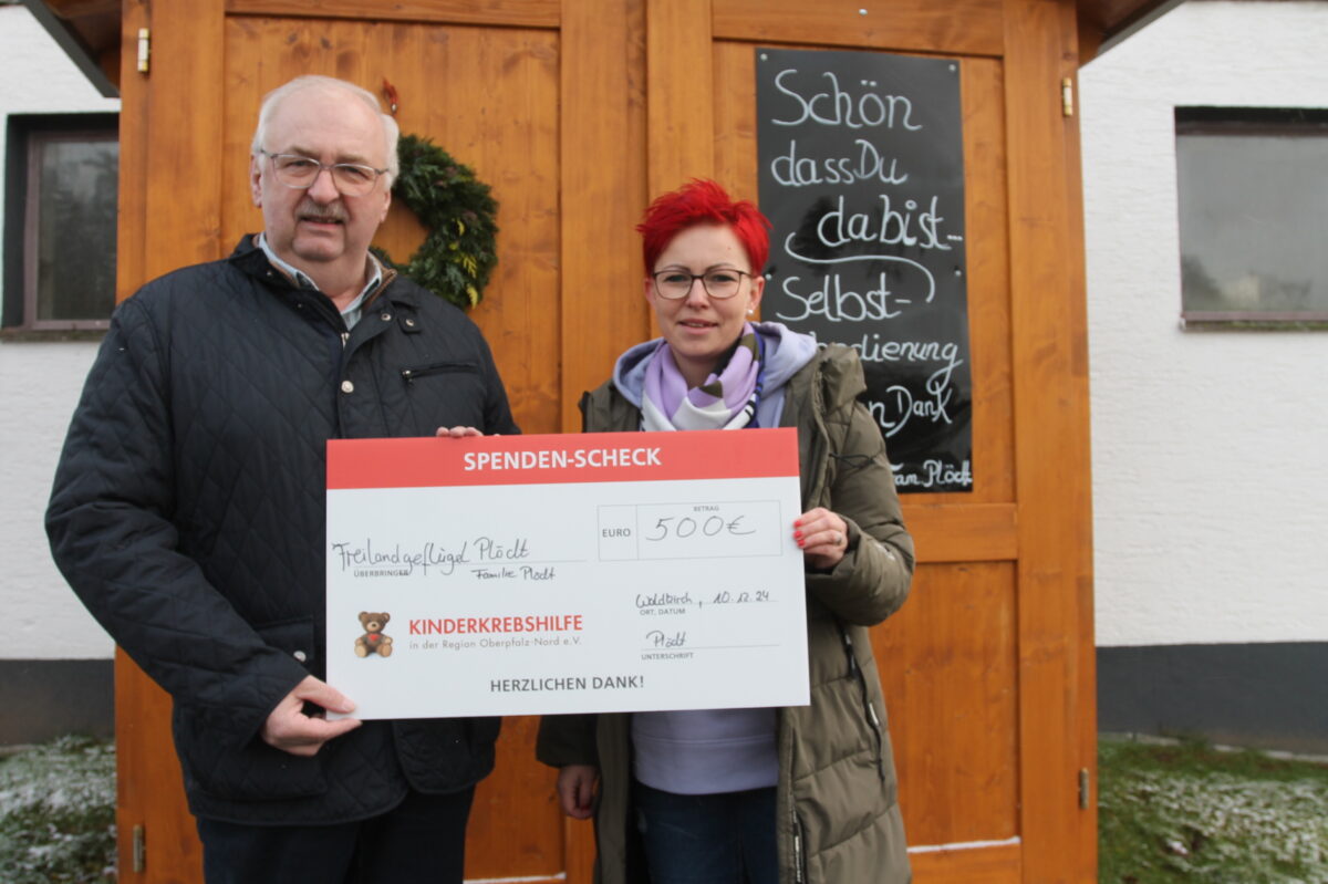 Plödts spenden 500 Euro an Kinderkrebshilfe Oberpfalz Nord