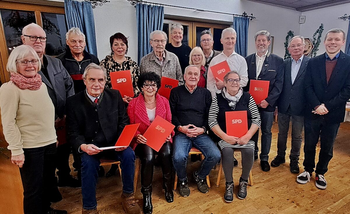 SPD Weiden feiert und ehrt langjährige Mitglieder