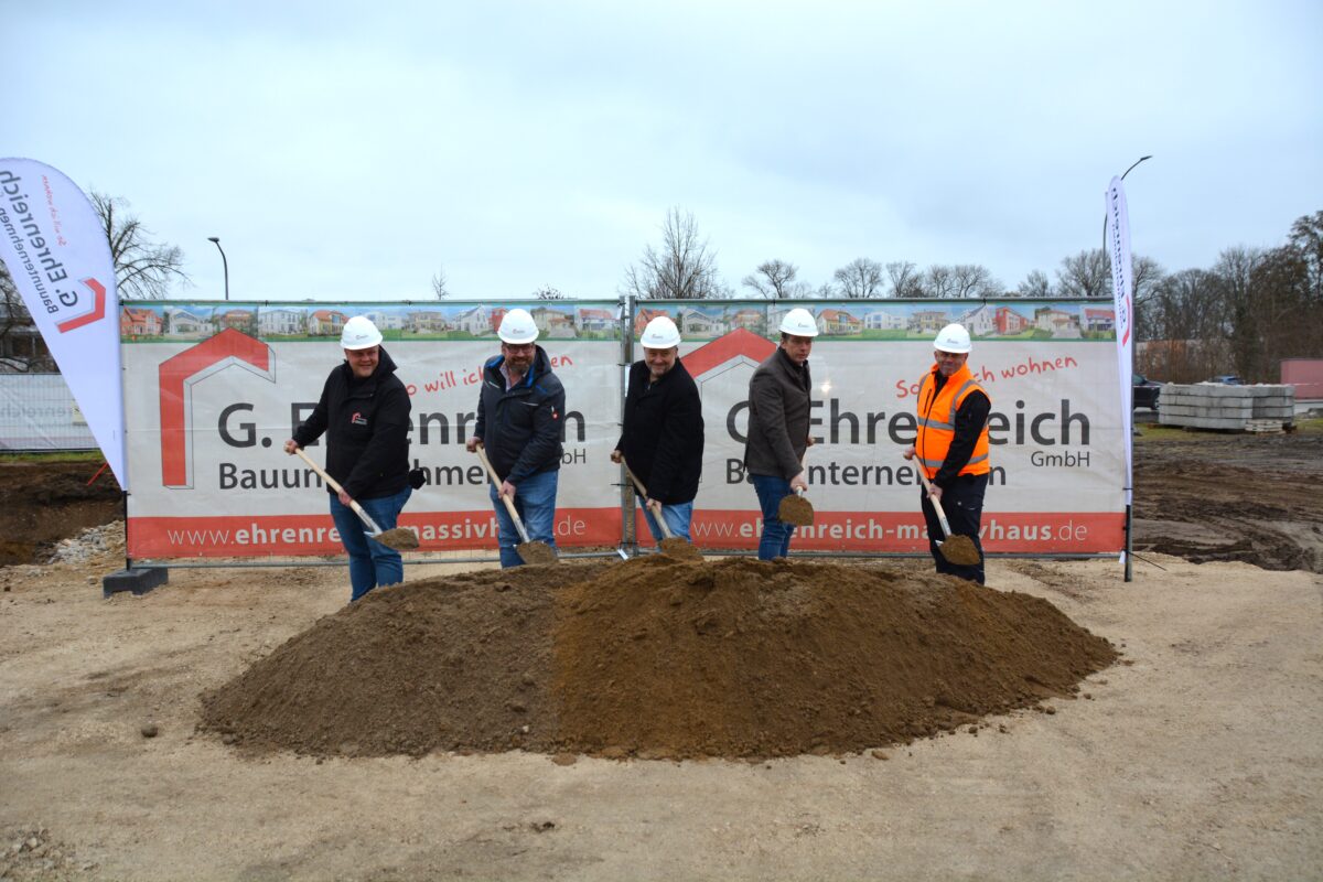 Teublitz: Neubau von Stadtbücherei und Büros beginnt