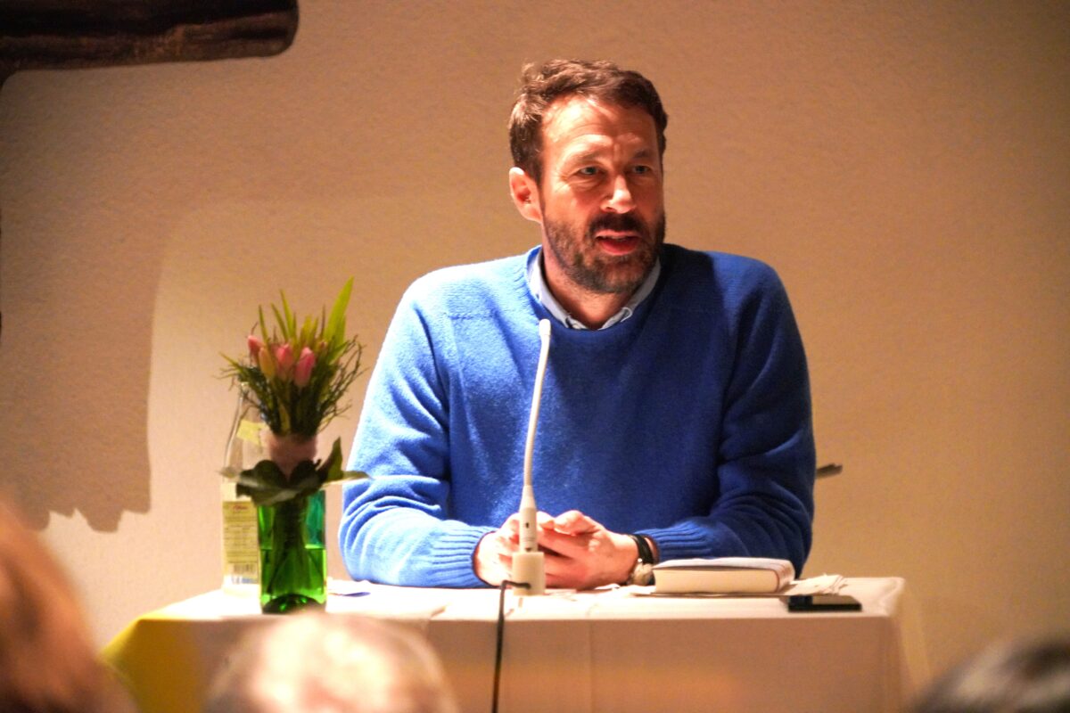 „Unter Heiden“ – Tobias Haberl beeindruckt unglaublich
