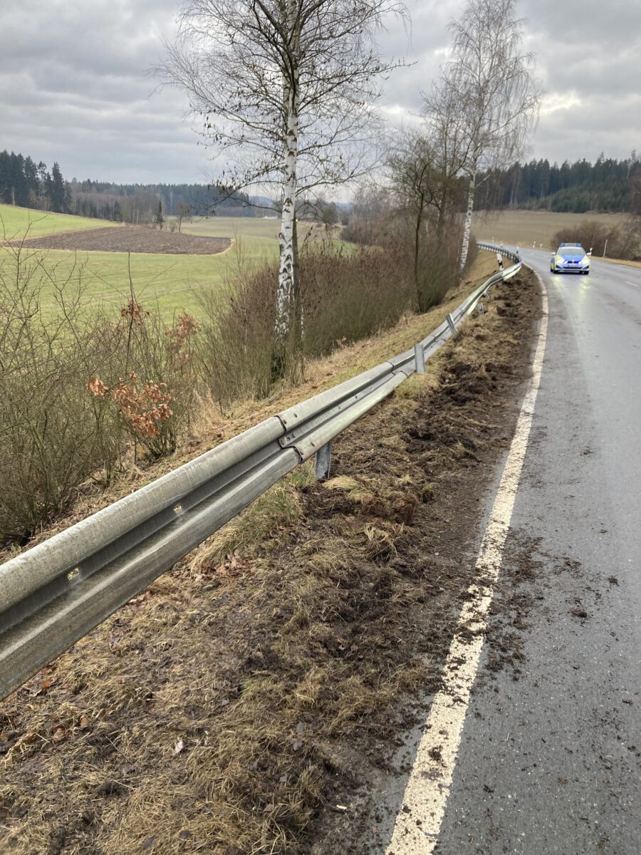 Audi-Fahrer nach Unfallflucht gesucht