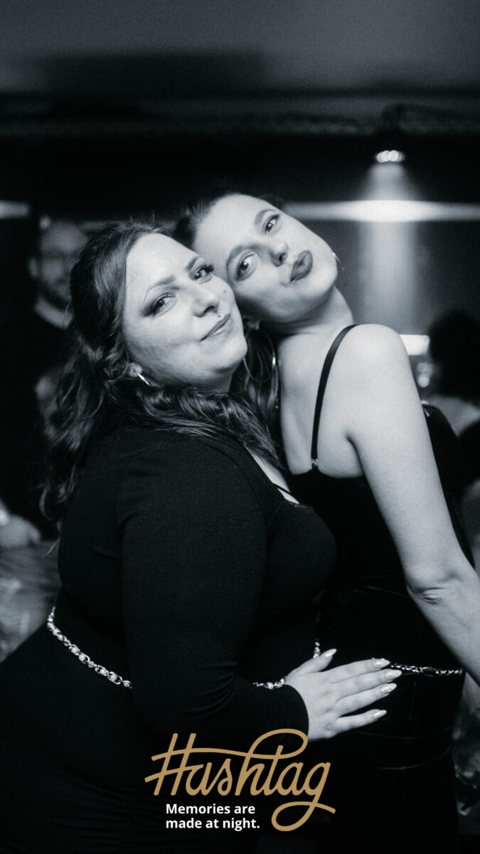Rihanna und Beyoncé: BlackedOut-Party im Hashtag Weiden