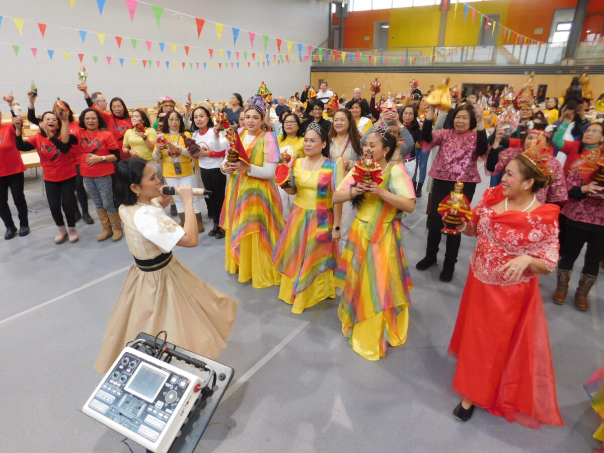 Speichersdorf feiert buntes Santo-Niño-Fest