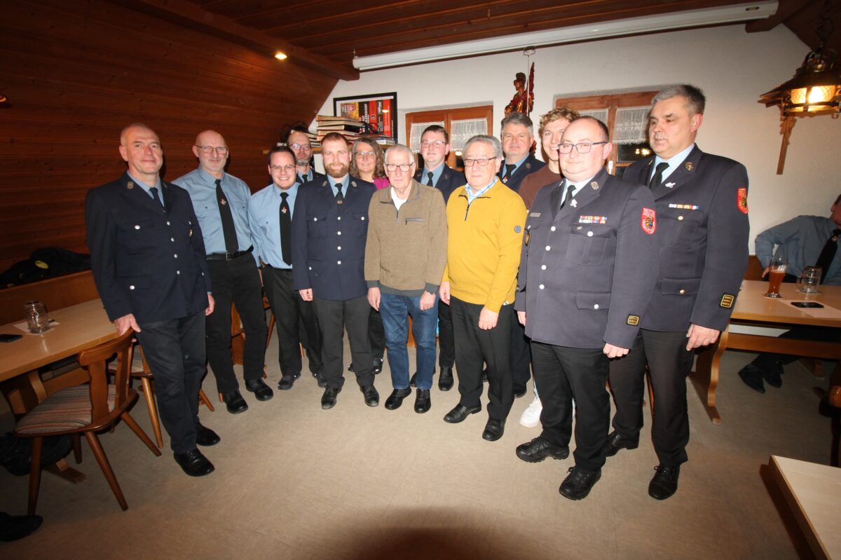 Feilersdorfer Feuerwehr zählt nun 102 Mitglieder