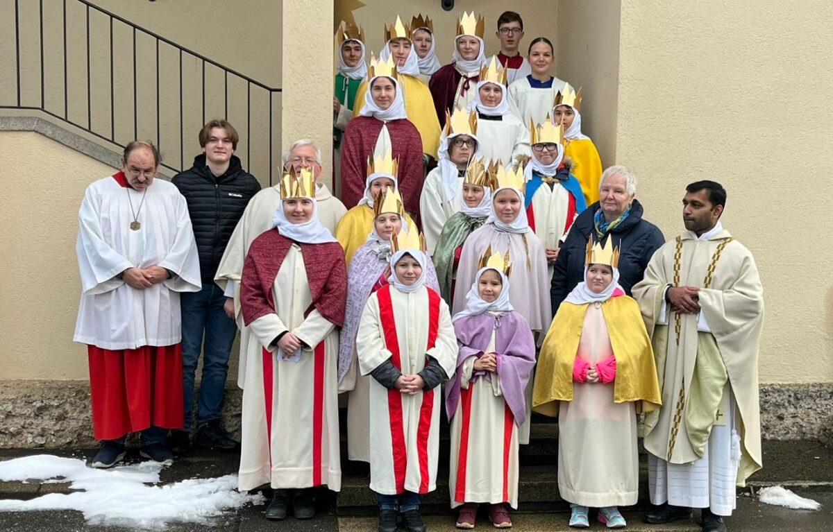 Sternsinger von Herz Jesu sammeln 4900 Euro