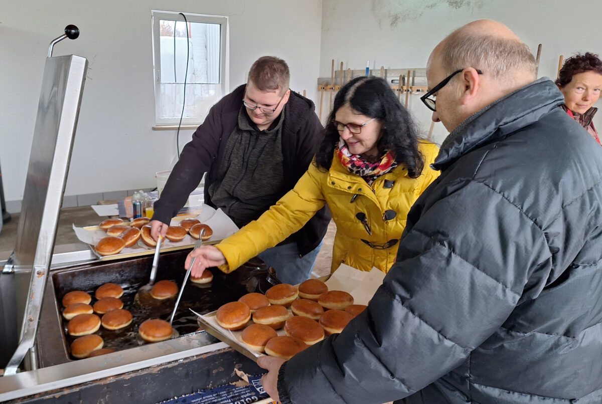 Krapfen-Challenge 15.0 – Kapazitätsgrenze von 10.000 Krapfen erreicht