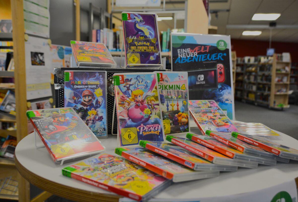 Neue Spielewelt dank Spende in Teublitzer Bücherei