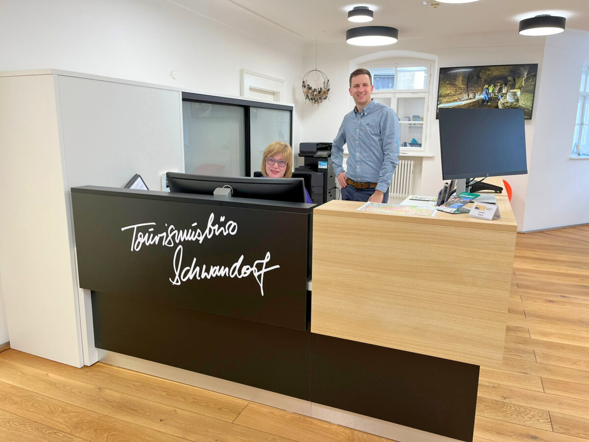 Neues Tourismusbüro in Schwandorf eröffnet