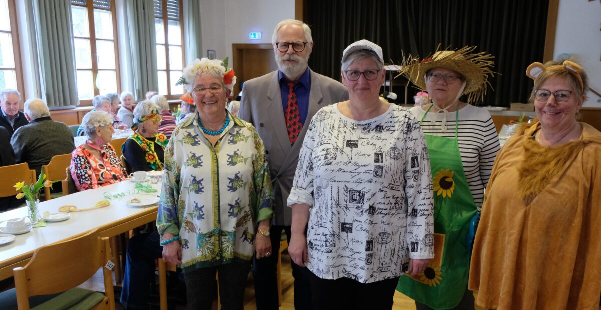 Seniorenkreis Klub 70 feiert bunten Fasching