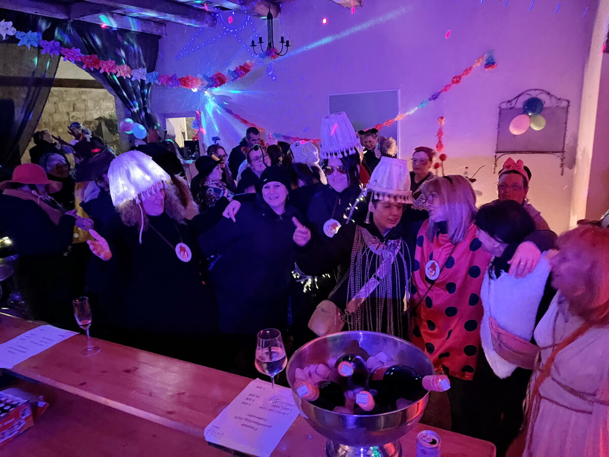 Grandiose Stimmung beim Weiberfasching der Frauen Union