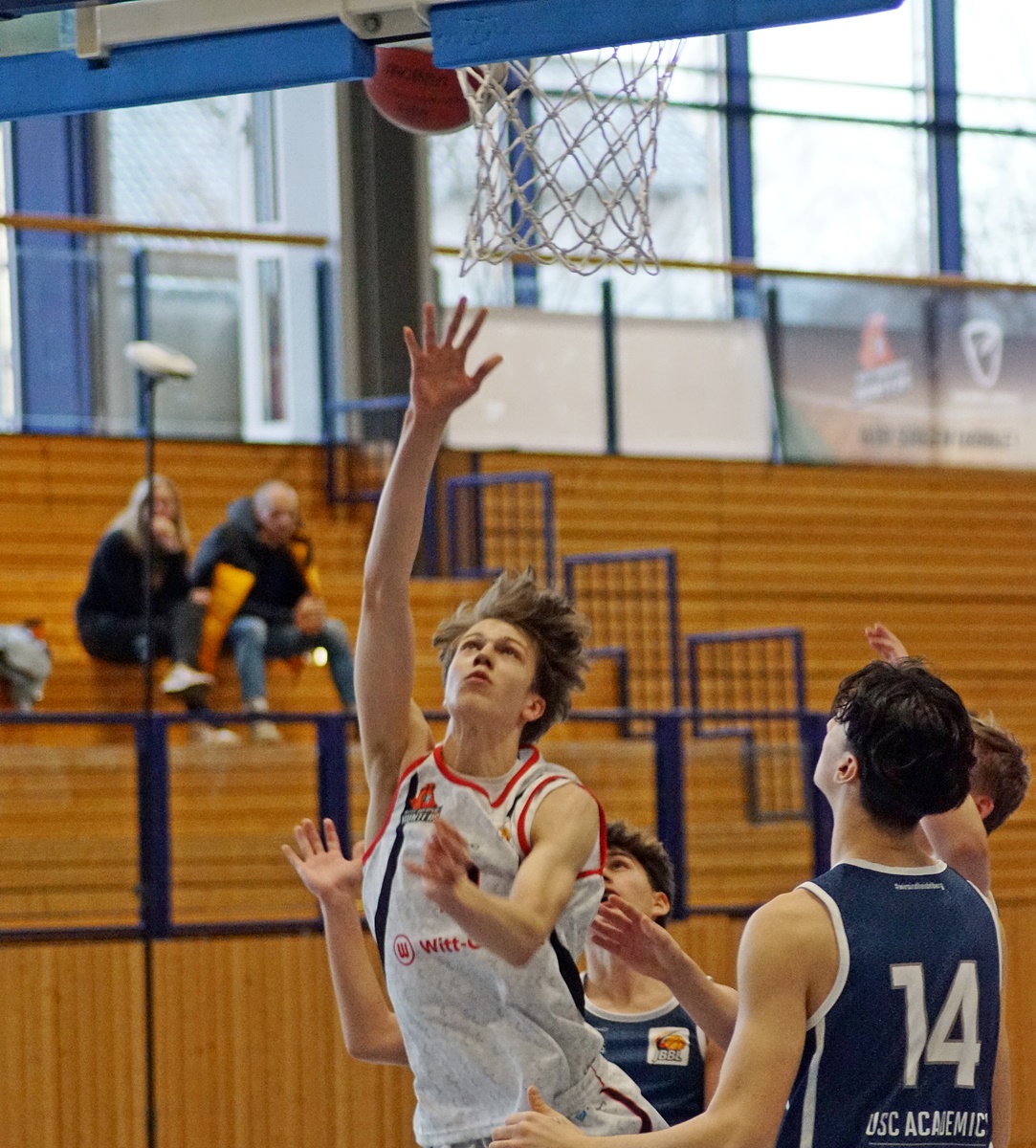 Basketball: WITT Hunters gewinnen erstes Playdownmatch gegen Südhessen