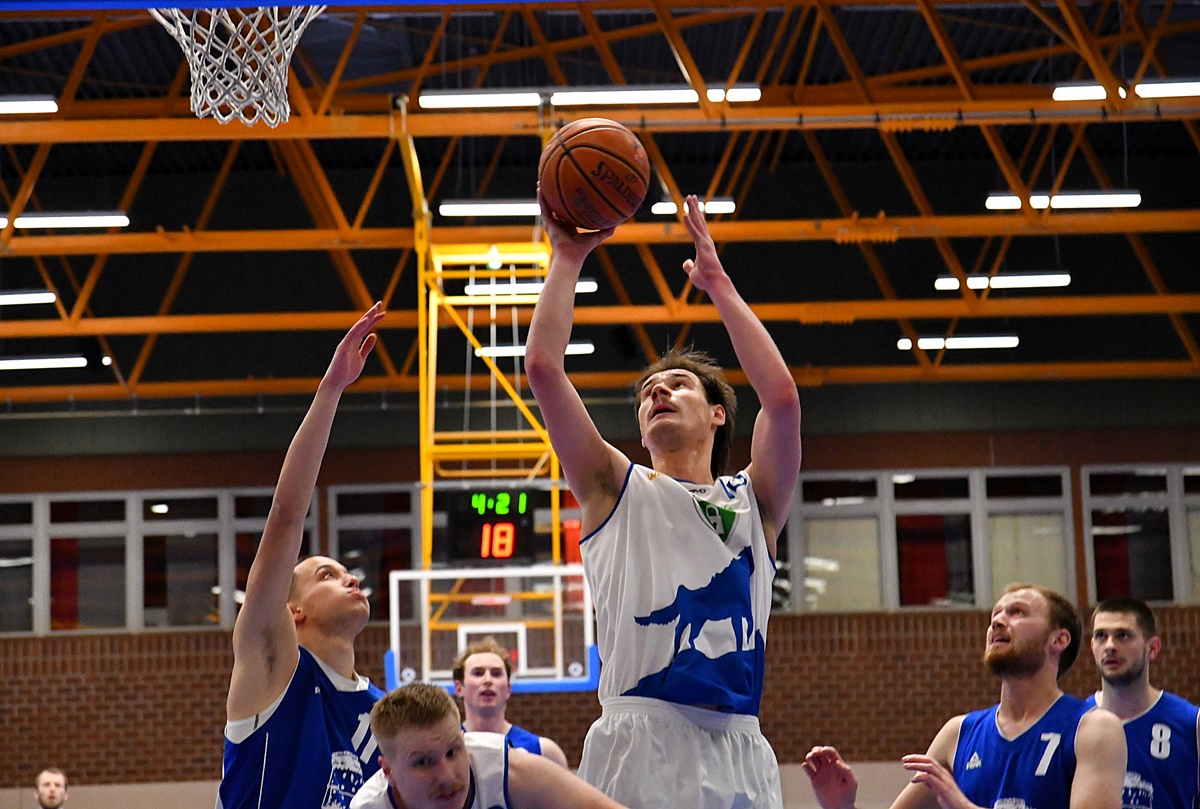 Die Basketballer aus Weiden gewinnen spannendes Bayernligaspiel