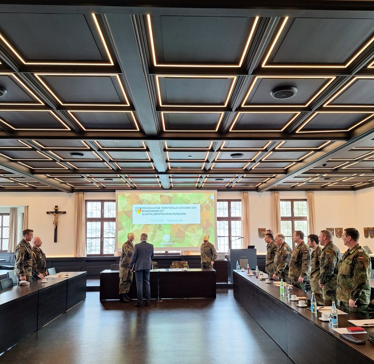 Bundeswehr und Kommunen diskutieren Sicherheit in Tirschenreuth