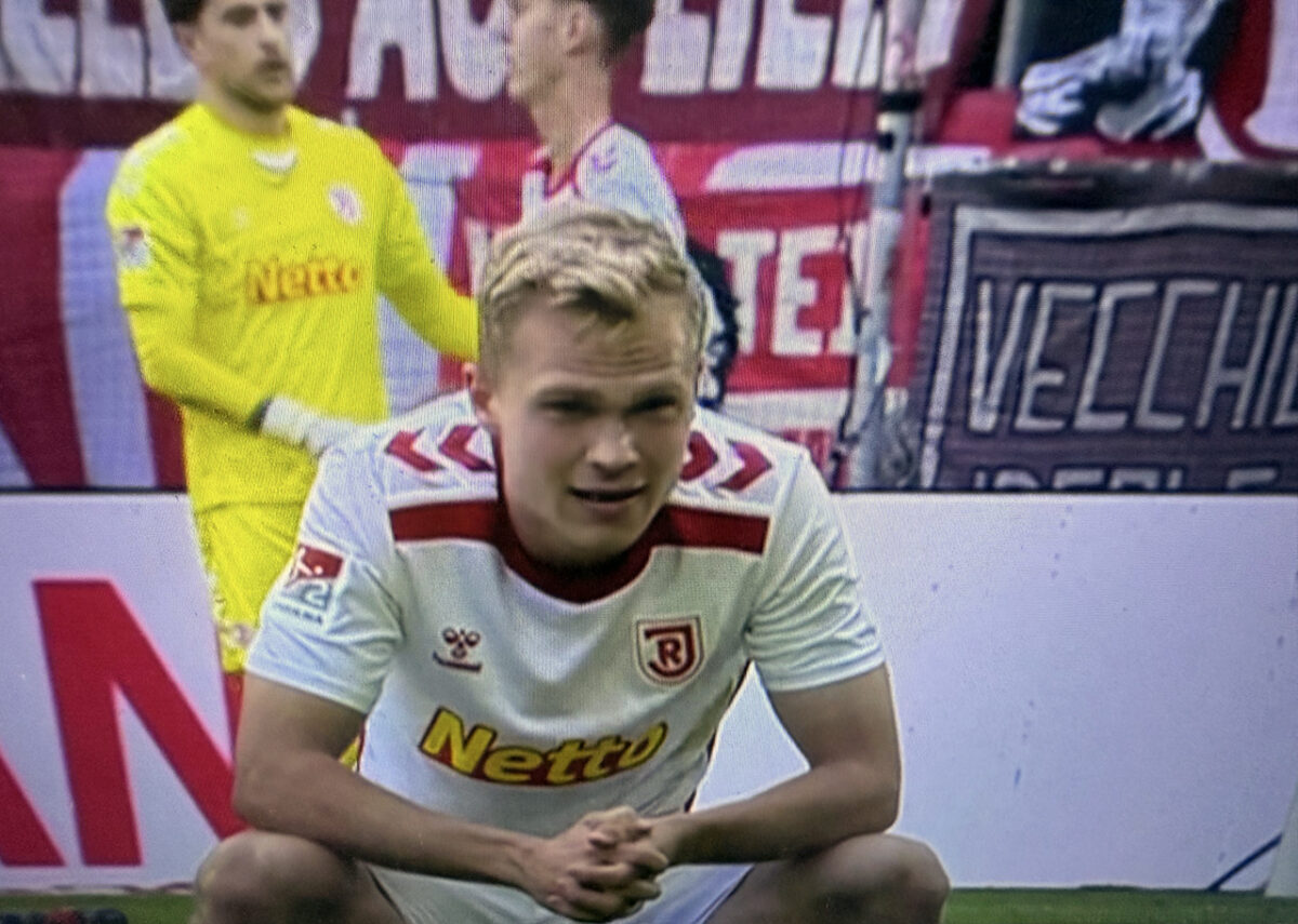 Jahn in Liga 2: Regensburg bemühter Sparringspartner für fahriges Düsseldorf
