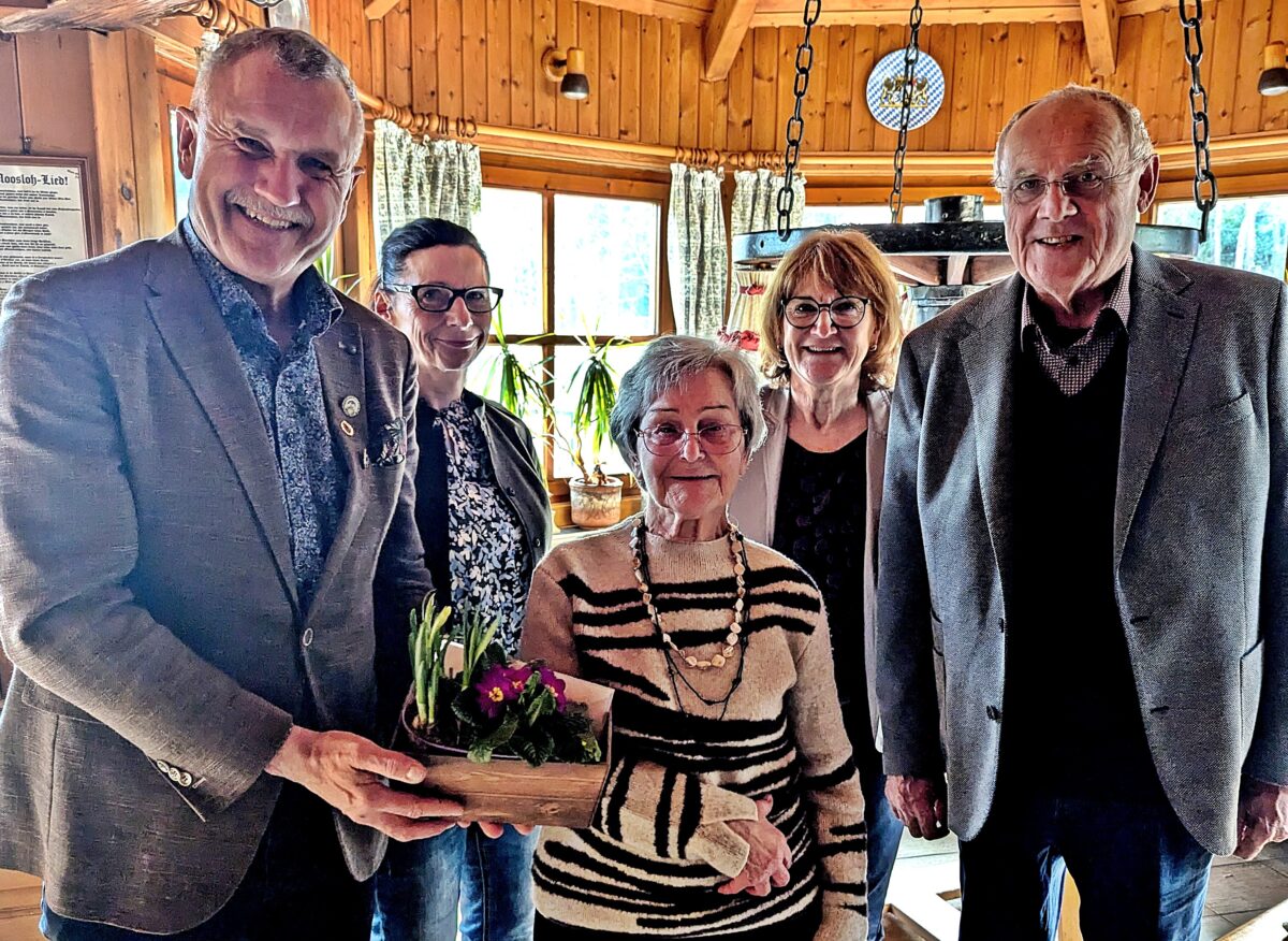 Elisabeth Rossi feierte ihren 90. Geburtstag bei bester Laune und Gesundheit