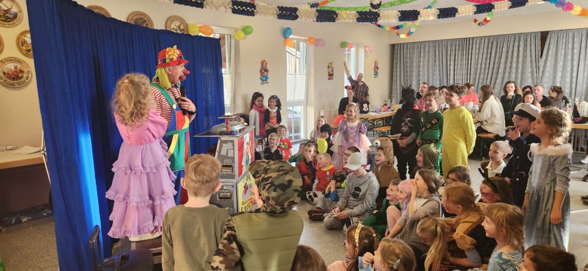 Fabellini begeistert beim Kinderfasching in Trippach