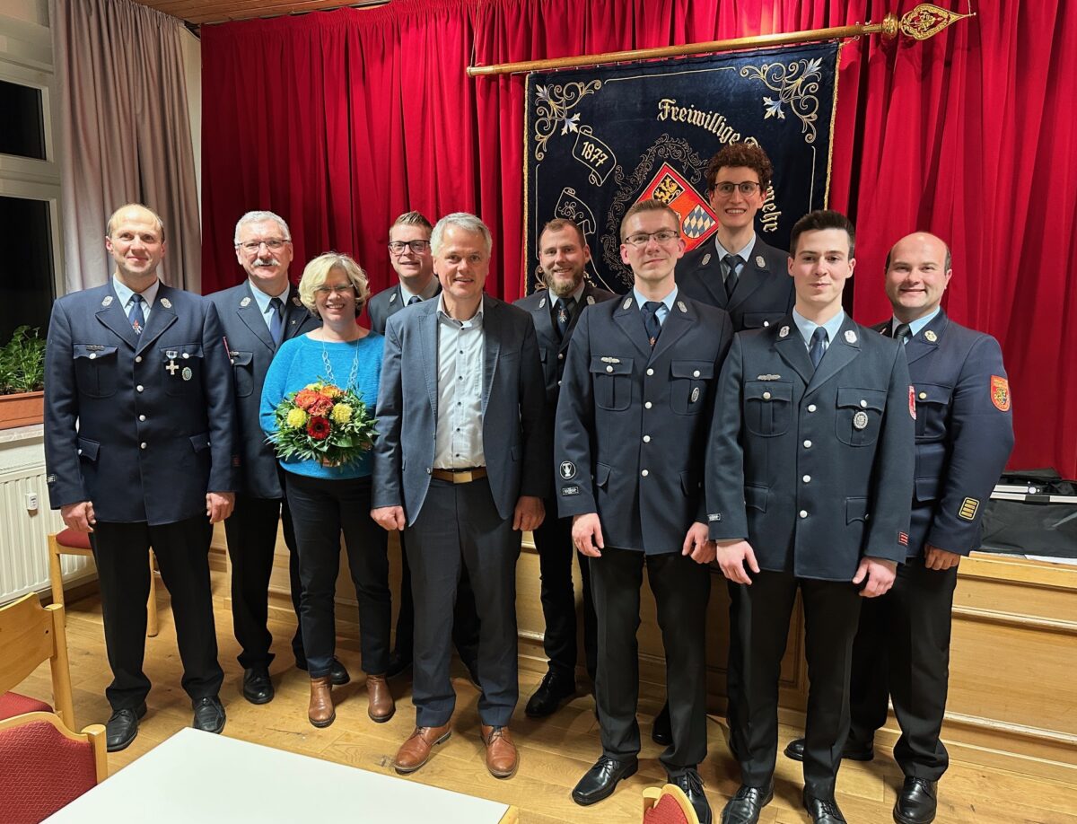 Flossenbürger Feuerwehr vollzieht Generationswechsel