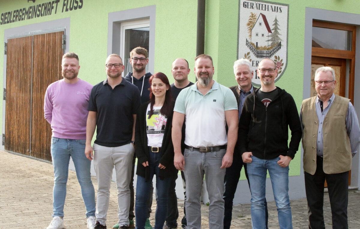 Flosser Siedler wählen junge Kräfte und spenden