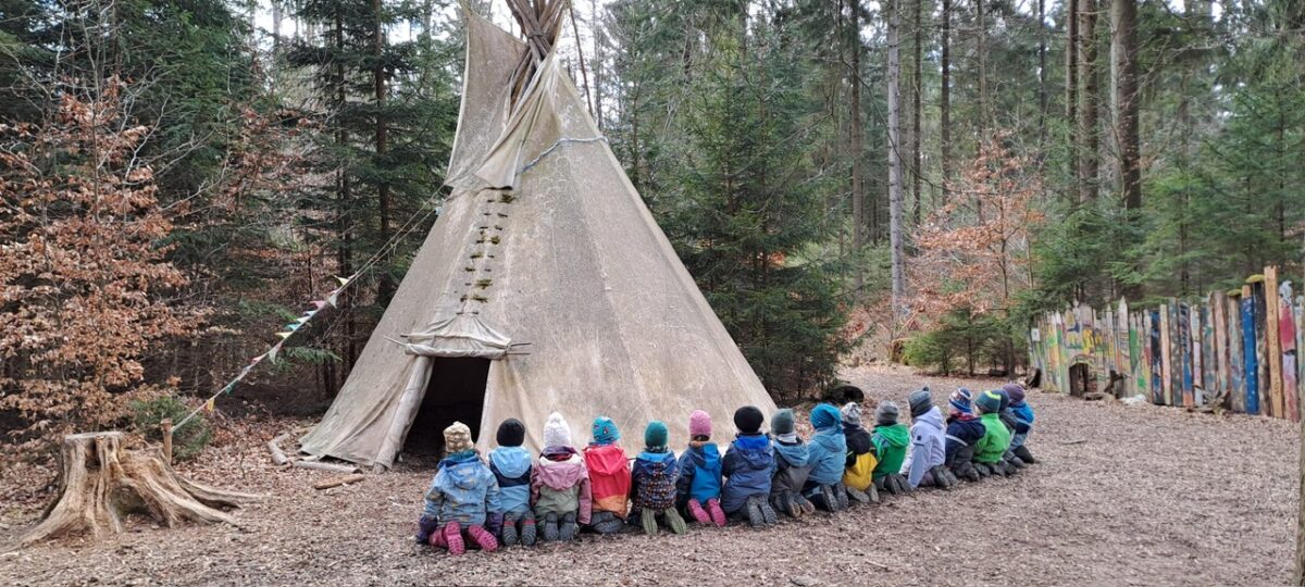 Es fehlen nur noch 500 Euro: Waldkindergarten sammelt für neues Zelt