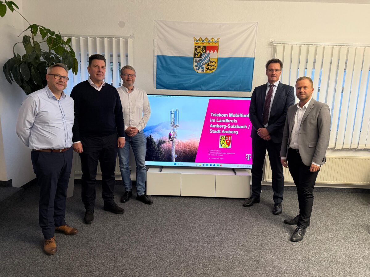 Illschwang: Neuer Mobilfunkmast verbessert Empfang deutlich