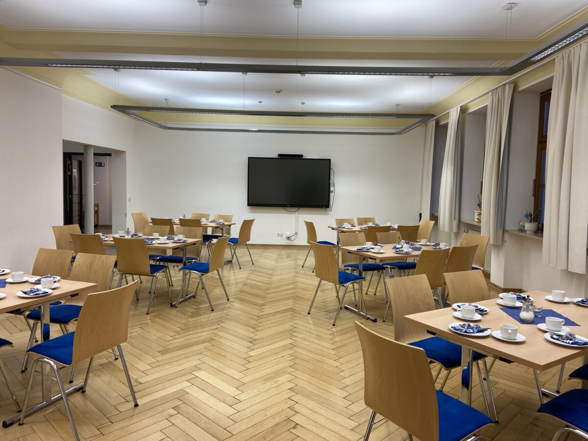 Neu: Offenes Witwen- und Witwer-Café im MehrGenerationenHaus in Maxhütte-Haidhof