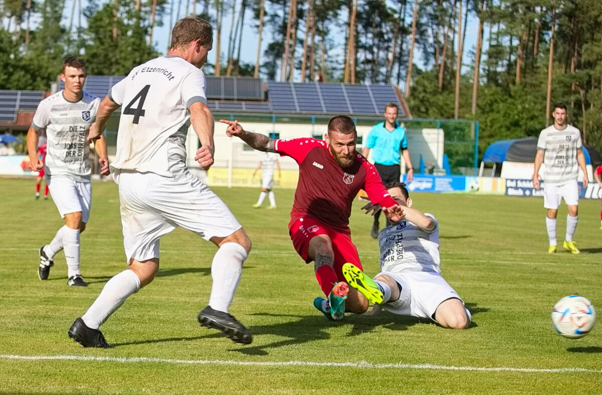 Bezirksligaprimus SV Etzenricht startet die „Mission Landesliga“