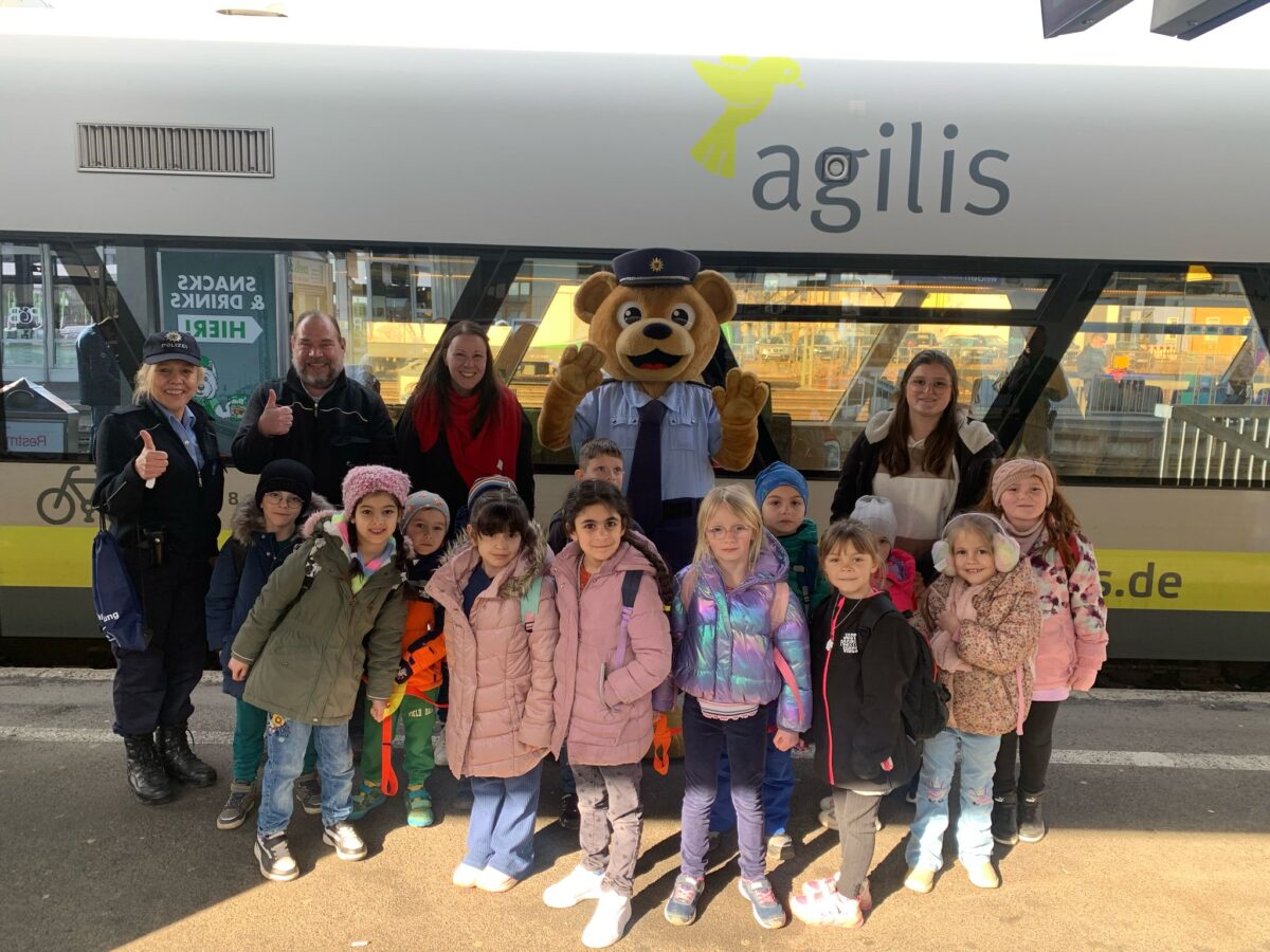Weidener Vorschulkinder werden zu „Bahnprofis“
