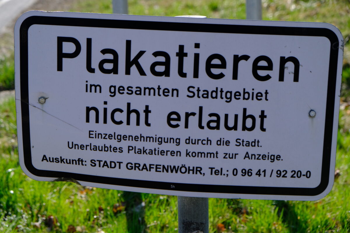Kirchenthumbach kämpft gegen Plakatflut